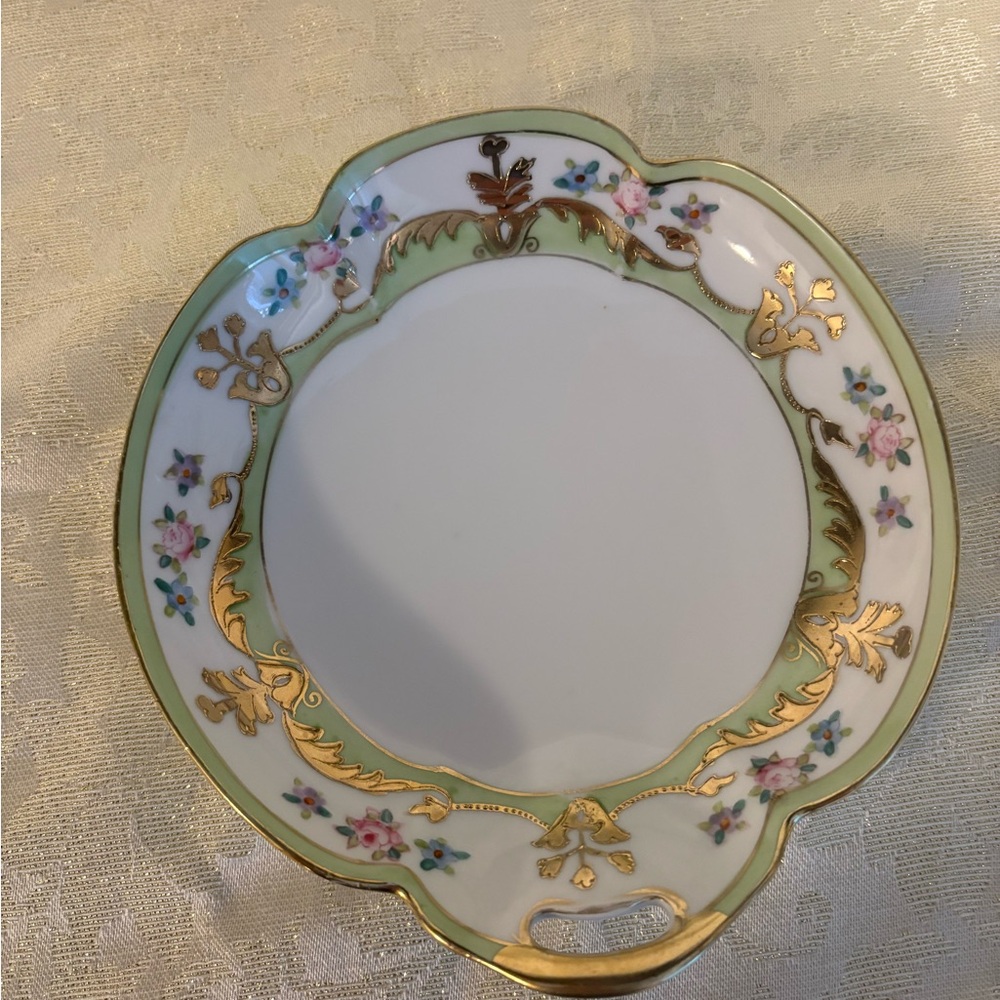 Hand-Painted porcelain Nippon Bowl with Gold Accents